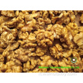 Kernel di noci cinesi dolci e croccanti leggeri ambra